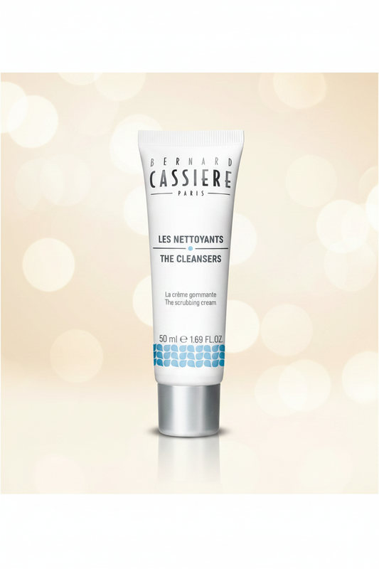 Bernard Cassière The Scrubbing Cream - fondo crema con bokeh